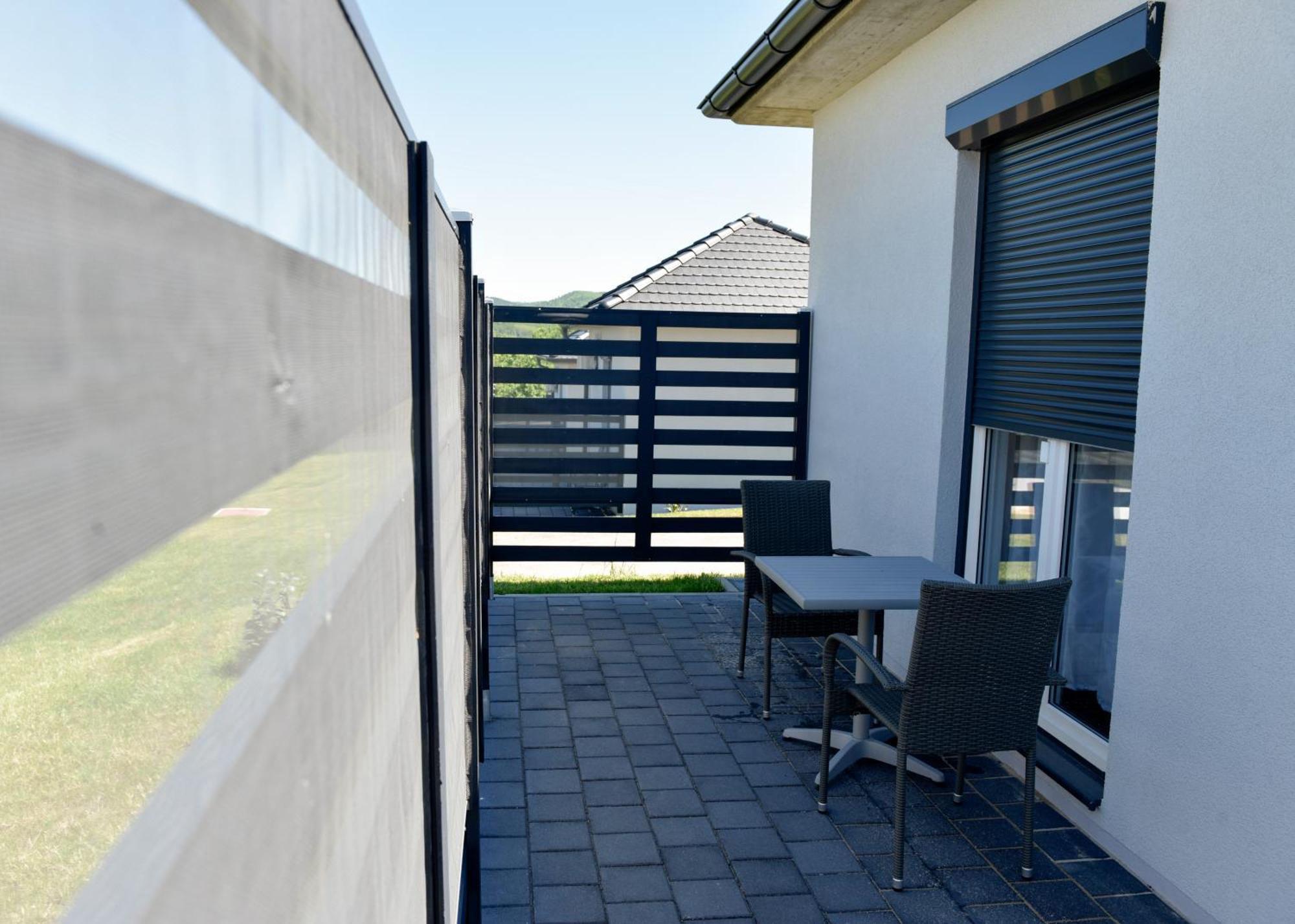 Apartmani I Bungalovi Trojka Banja Luka Habitación foto