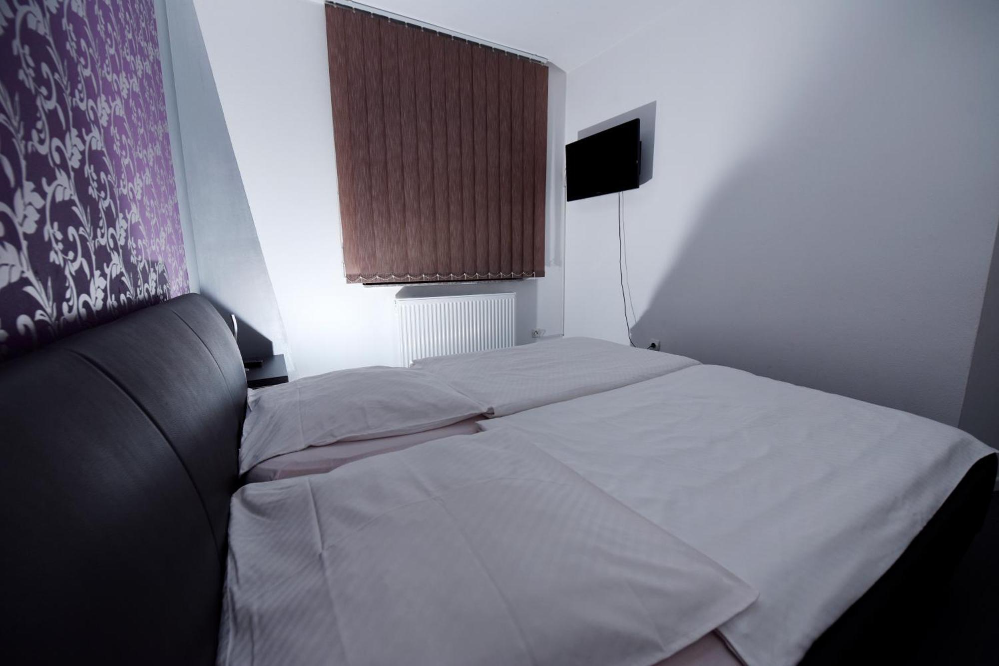 Apartmani I Bungalovi Trojka Banja Luka Habitación foto