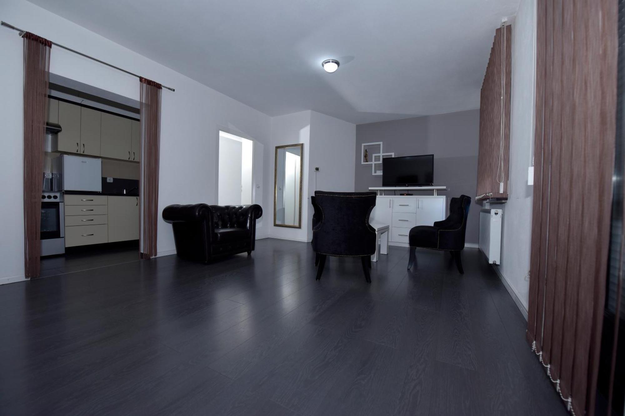 Apartmani I Bungalovi Trojka Banja Luka Habitación foto